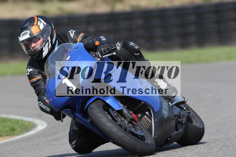 Archiv-2022/57 29.08.2022 Plüss Moto Sport ADR/Einsteiger/1